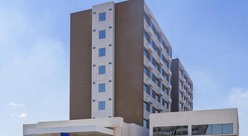 ホテル Tulip Inn Sete Lagoas