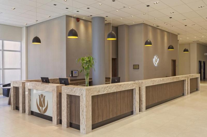 ホテル Tulip Inn Sete Lagoas