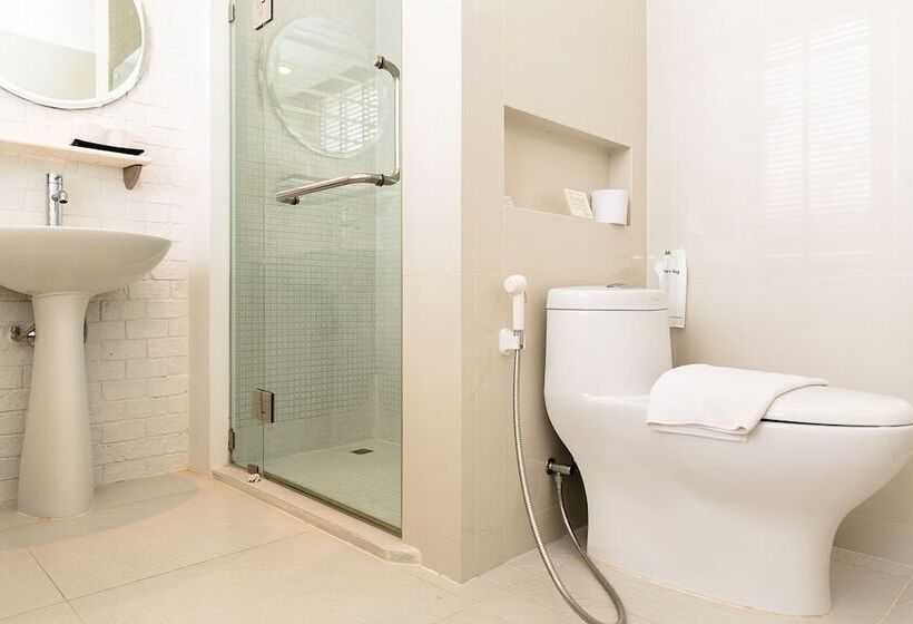 هتل Verano Beach Villa