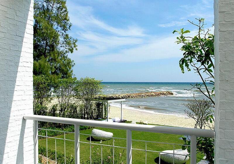 هتل Verano Beach Villa