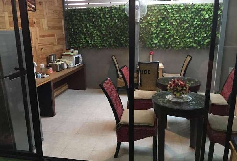 Nap Box Hostel