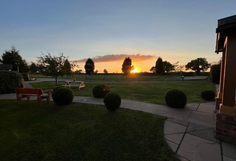 New Farm Cheshire B&b