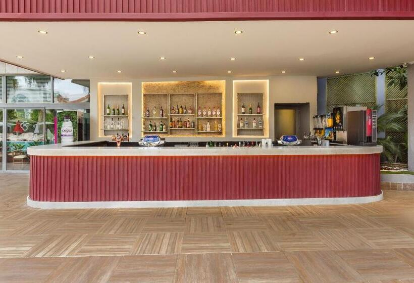 هتل Dedeman Kemer Resort   Ultra All Inclusive