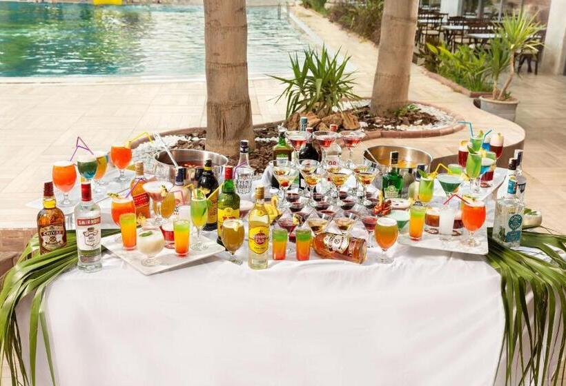هتل Dedeman Kemer Resort   Ultra All Inclusive