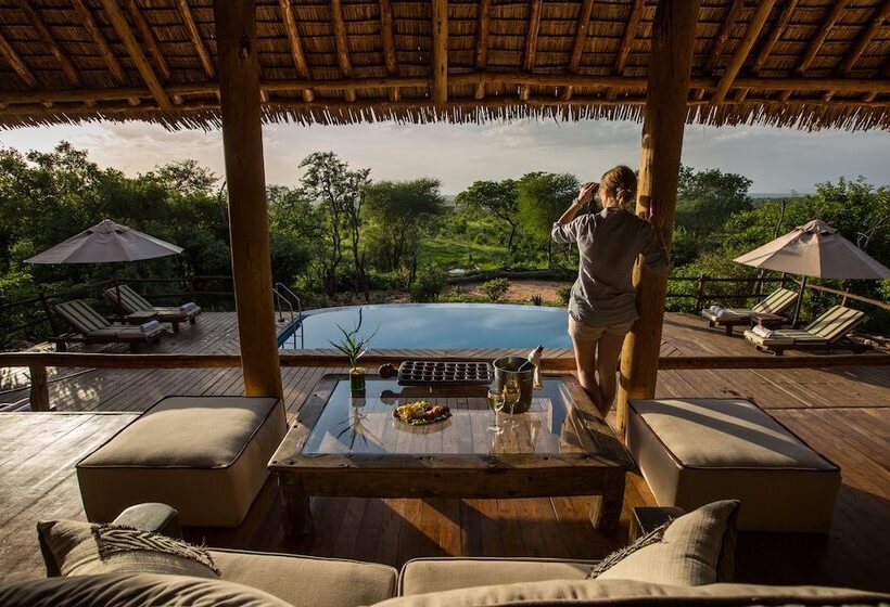 هتل Elewana Tarangire Treetops