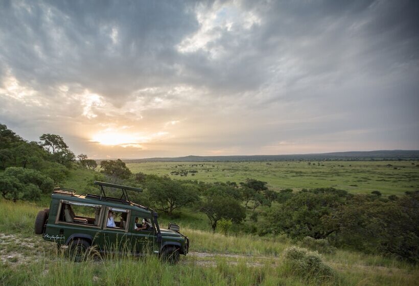 هتل Elewana Tarangire Treetops