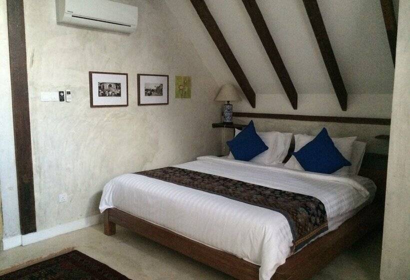 هتل Panji Panji Tropical Wooden Home