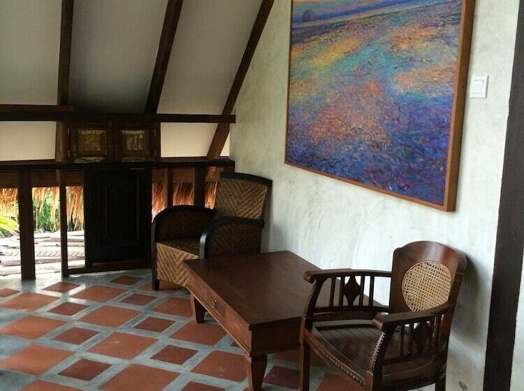 هتل Panji Panji Tropical Wooden Home