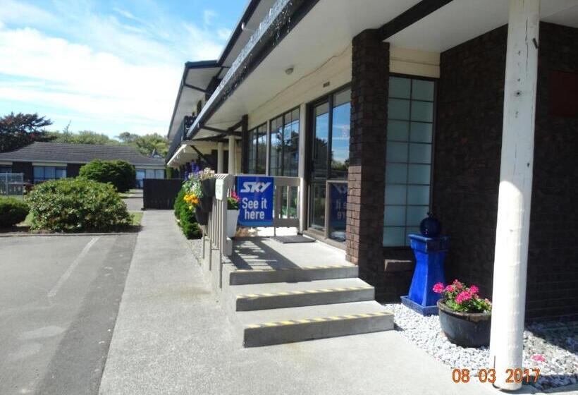 Ambassador Motel
