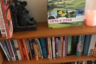 تختخواب و صبحانه Offa Dyke House