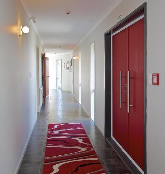 مبيت وإفطار Tongariro Suites