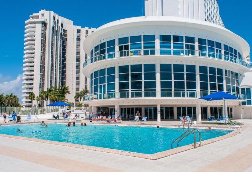 Collins Apartments By Design Suites Miami
