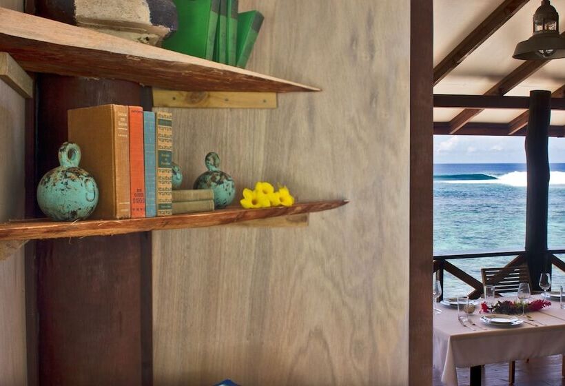 هتل Aganoa Lodge Samoa
