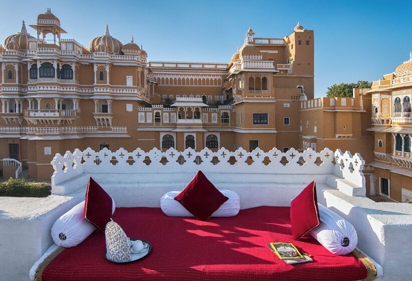 فندق Deogarh Mahal