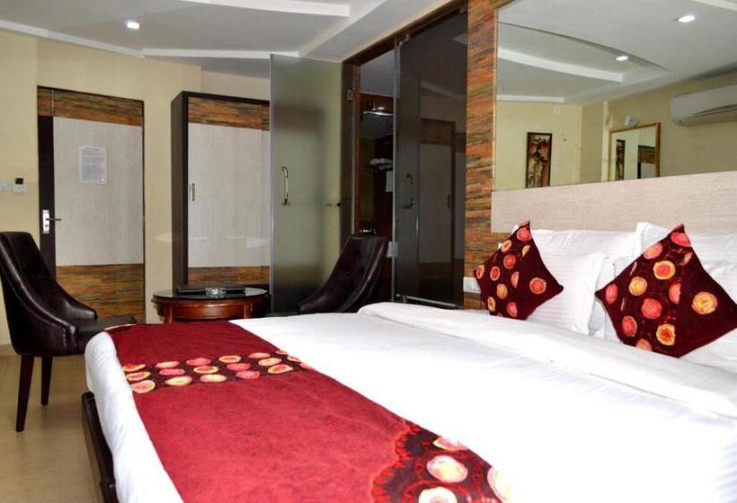 هتل Grandeur De Sanchi  Luxury Beach Resort & Spa