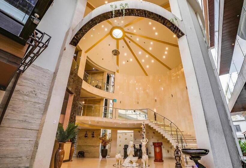هتل Grandeur De Sanchi  Luxury Beach Resort & Spa