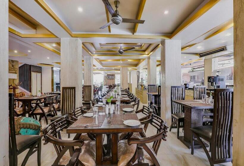هتل Grandeur De Sanchi  Luxury Beach Resort & Spa