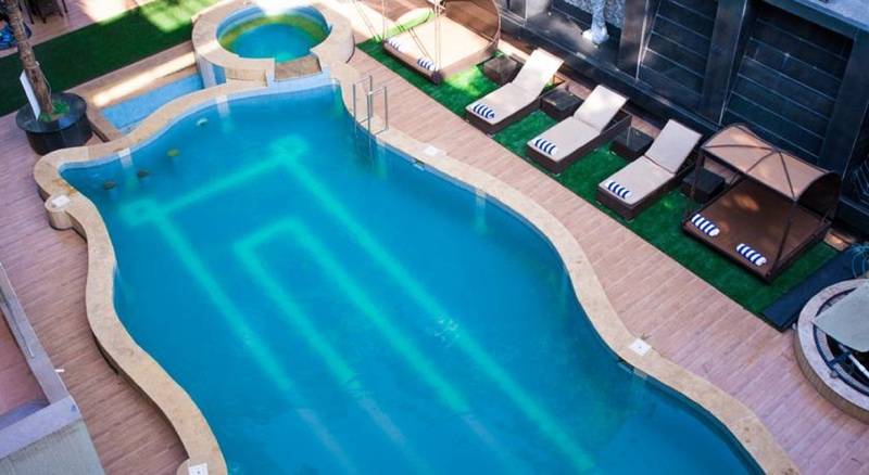 هتل Grandeur De Sanchi  Luxury Beach Resort & Spa