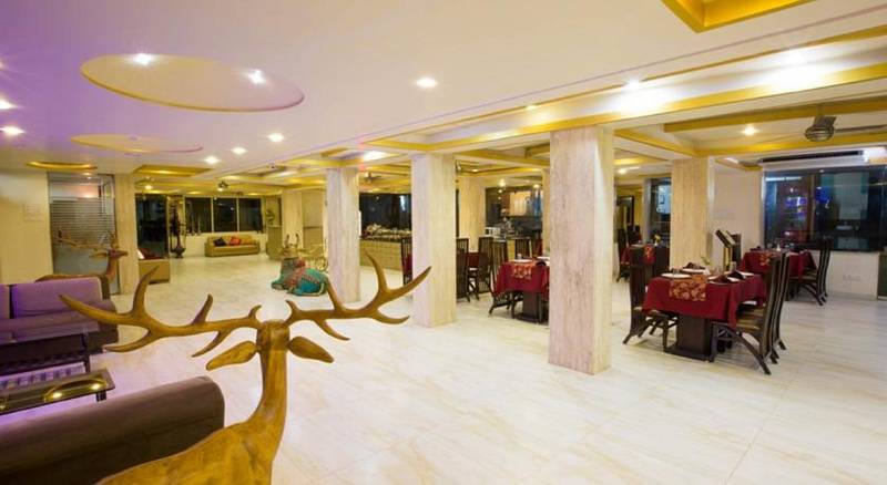 هتل Grandeur De Sanchi  Luxury Beach Resort & Spa