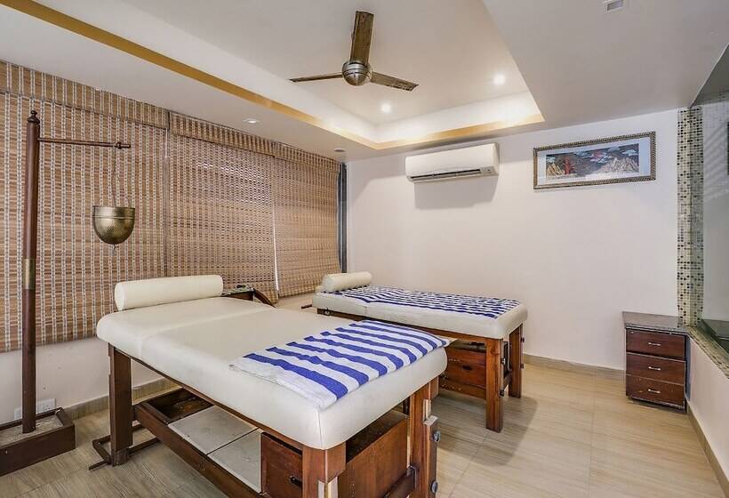 هتل Grandeur De Sanchi  Luxury Beach Resort & Spa
