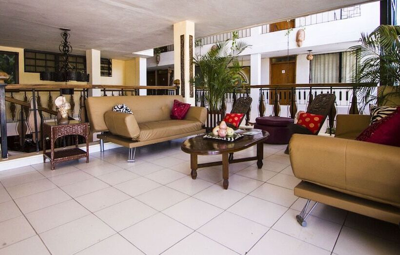 هتل Ideal Villa