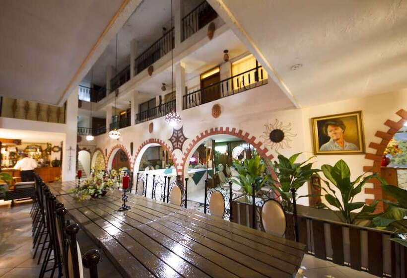 هتل Ideal Villa