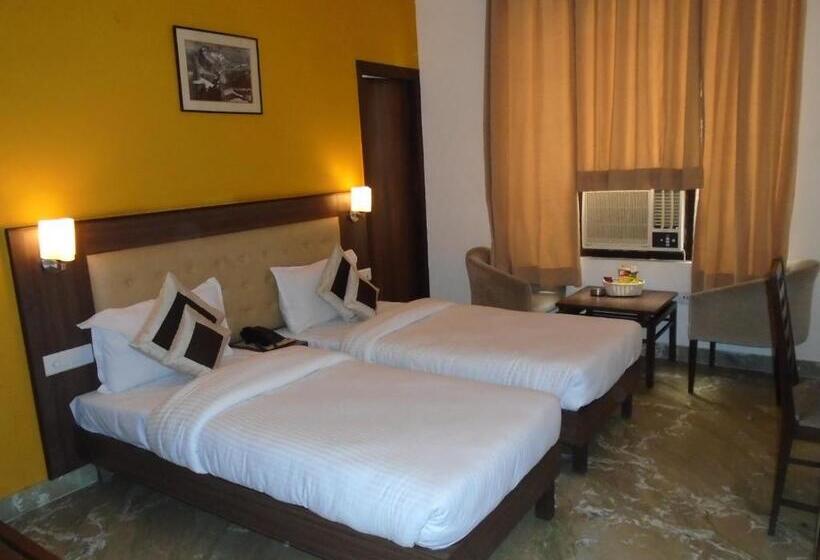 Fotos del hotel Inn Tawang Near Blk Hospital Karol Bagh:  28