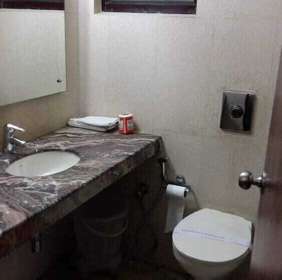 Fotos del hotel Inn Tawang Near Blk Hospital Karol Bagh:  24