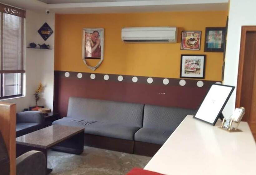 Fotos del hotel Inn Tawang Near Blk Hospital Karol Bagh:  40
