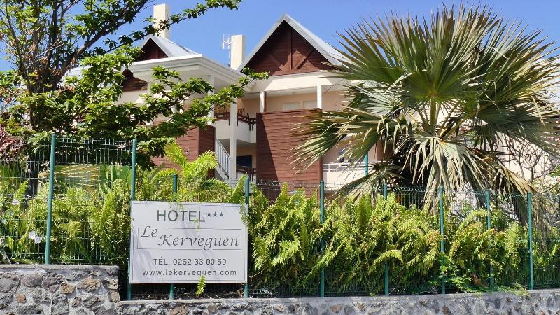 هتل Le Kerveguen