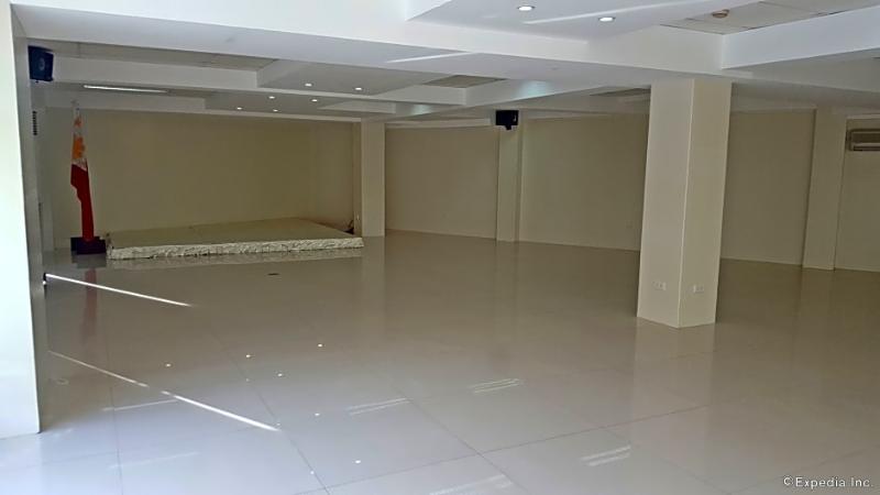 فندق Manhattan Suites Inn