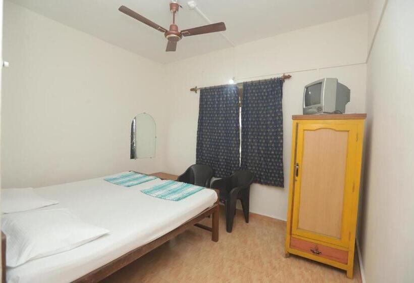酒店 Pritams Cottages Guest House