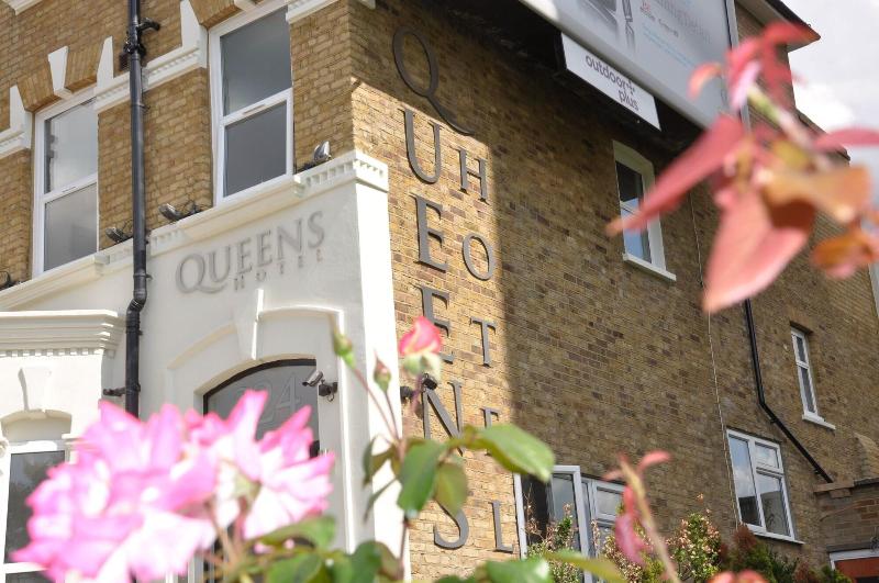 Fotos del hotel Queens:  25