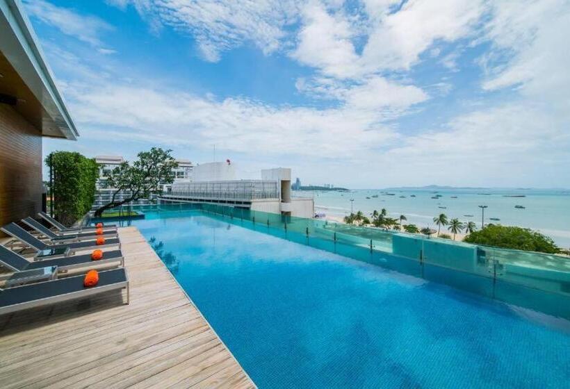 Hotel Seven Zea Chic