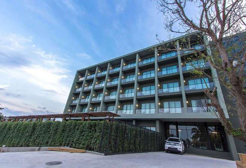 Sugar Marina Hotel  Aviator  Phuket Airport   Sha Extra Plus