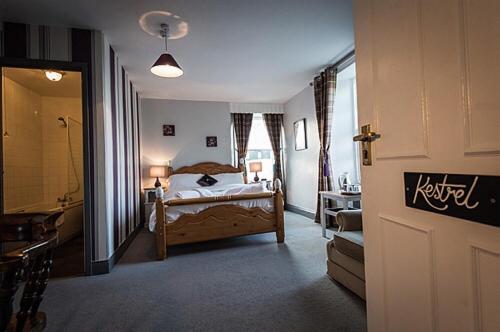 هتل The Dyvels Inn