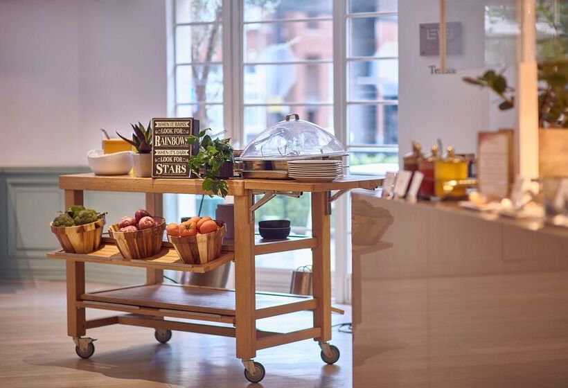 Fotos del hotel The Level At Melia White House:  17