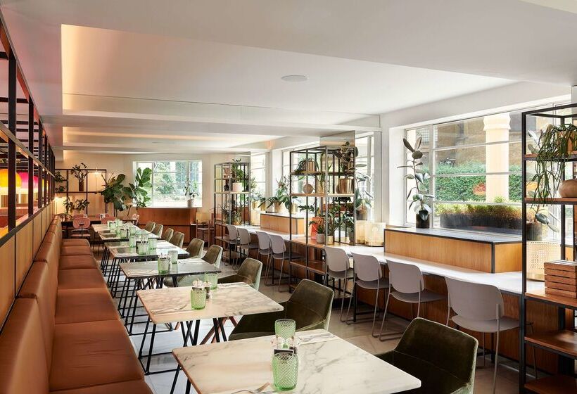 Fotos del hotel The Level At Melia White House:  77