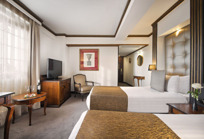 هتل The Level At Melia White House