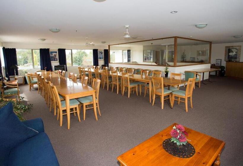 هتل The Lodge