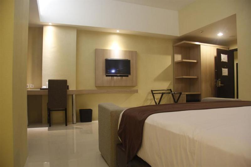 فندق The Sun  Madiun