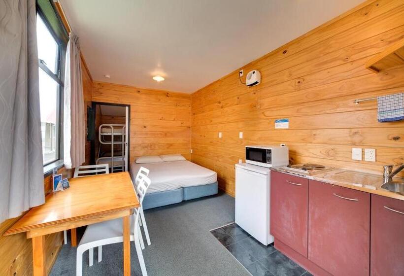 فندق على الطريق Wellington Top 10 Holiday Park