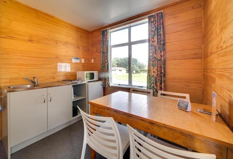 فندق على الطريق Wellington Top 10 Holiday Park