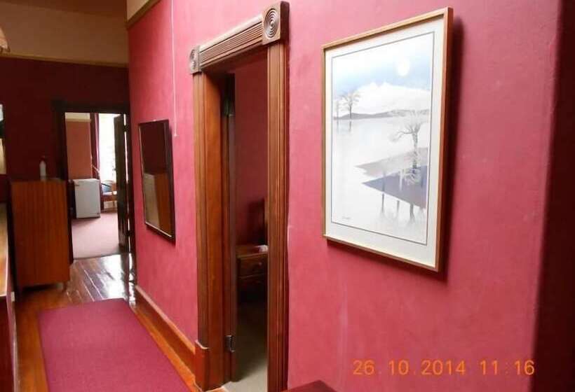 Pensão Dunedin Lodge