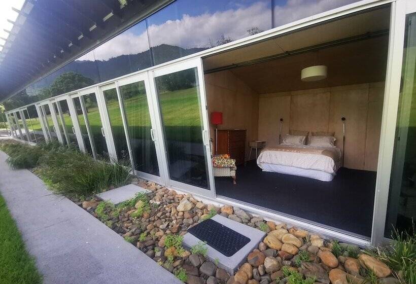 بنسيون Hakarimata Lodge   Riverside Sanctuary