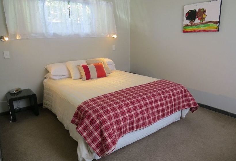 Pipinui Motel