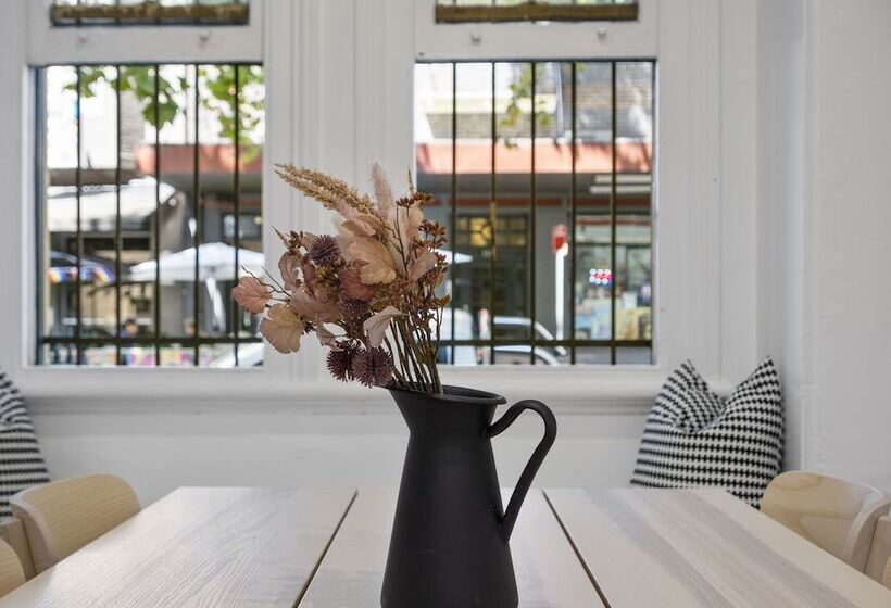 هاستل Azzuro Pod Hotel   Potts Point