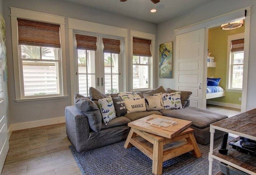 Coastal Charm 258 Hi