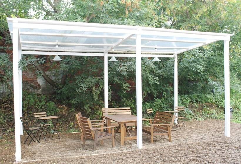 Hostel Kot Na Krishe