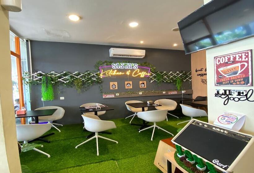 هتل Hariss Inn Bandara